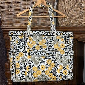 Vera Bradley go wild yellow extra large  Floral Quilted Tote zip top